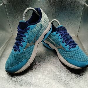 Mizuno Teal & Blue Sneakers Women's Size 8.5